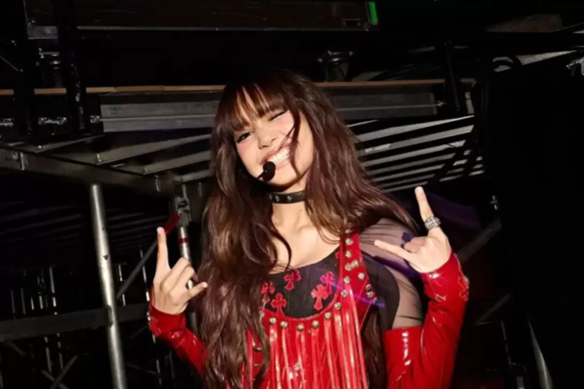 Lisa BLACKPINK Tampil di Upacara Pembukaan Piala Dunia 2026